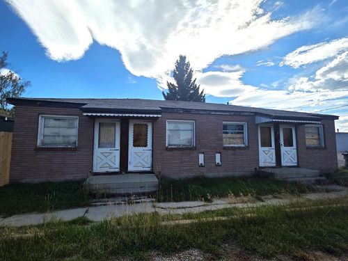 308 St Marys Ave, Deer Lodge, MT, 59722-1458 | Card Image