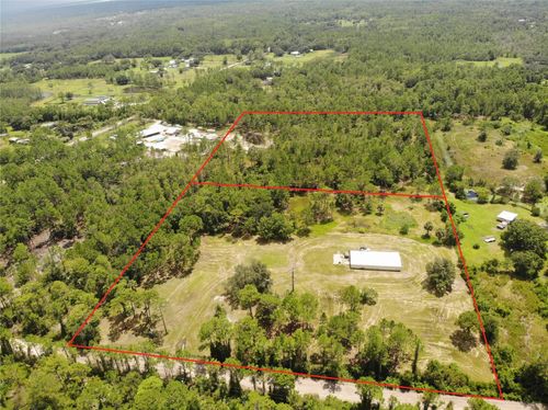 825 Doe Dr E, Osteen, FL, 32764-8604 | Card Image