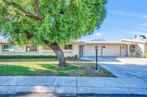 10279 W Snead Cir S, Sun City, AZ, 85351 | Card Image