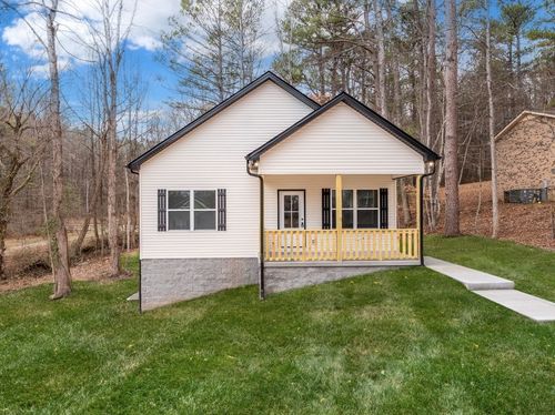 155 Lynn Ln, Charlotte, TN, 37036-4804 | Card Image