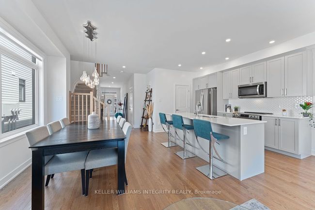 81 Heirloom St, House attached with 3 bedrooms, 3 bathrooms and 2 parking in Manotick ON | Image 17