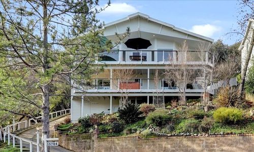 19784 Echo Blue Drive, Penn Valley, CA, 95946 | Card Image