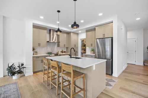 519 Clydesdale Way, Cochrane, AB, T4C3B6 | Card Image