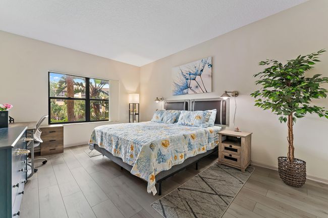 APT-204 - 500 Uno Lago Dr, Condo with 2 bedrooms, 2 bathrooms and null parking in Juno Beach FL | Image 22