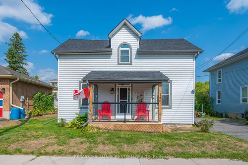 140 Concession St, Lakefield, ON, K0L2H0 | Card Image