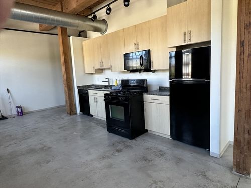 207-88 Gerrish Ave, Chelsea, MA, 02150 | Card Image