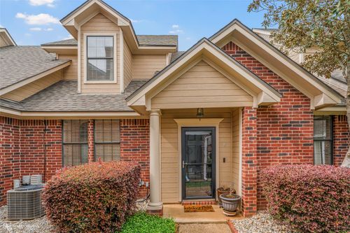 26 Meadow Creek Dr, Bossier City, LA, 71111-2142 | Card Image