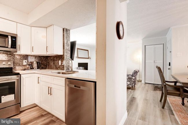 APT-201B - 1511 Lincoln Way, Condo with 2 bedrooms, 2 bathrooms and null parking in MCLEAN VA | Image 13