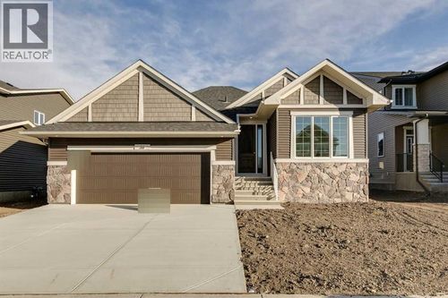 56 Dawson Wharf Mount, Chestermere, AB, T1X2X5 | Card Image