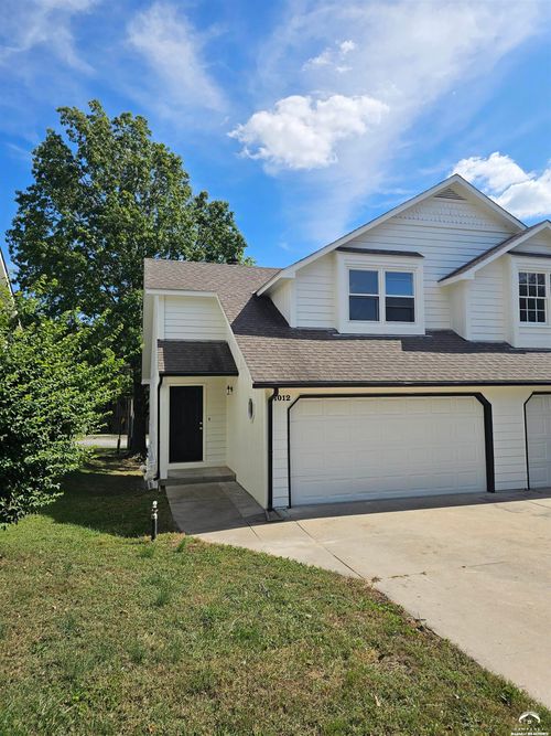 1012 Alma Dr, Lawrence, KS, 66049-3634 | Card Image