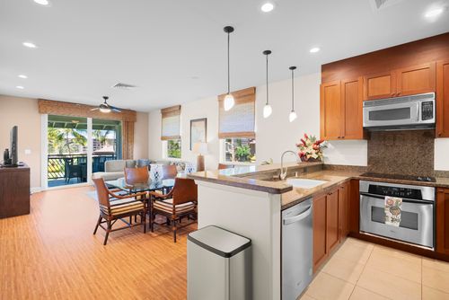 18d-69-1033 Nawahine Pl, WAIKOLOA, HI, 96738-5807 | Card Image