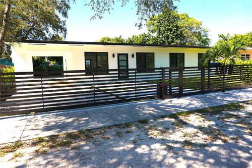 0-53 Nw 68th St, Miami, FL, 33150-4013 | Card Image