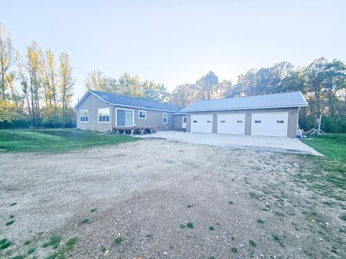 14590 380th St Ne, Middle River, MN, 56737-9700 | Card Image