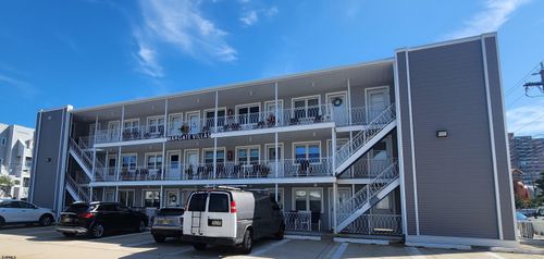 33-9315 Atlantic Ave, MARGATE CITY, NJ, 08402-2330 | Card Image