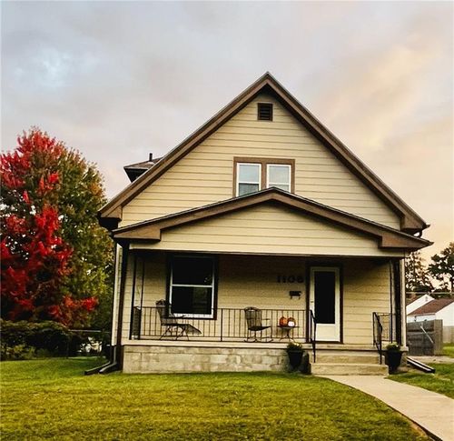 1106 W Market St, Savannah, MO, 64485-1531 | Card Image