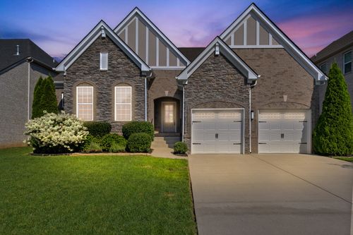 2030 Oliver Dr, Mount Juliet, TN, 37122-6040 | Card Image