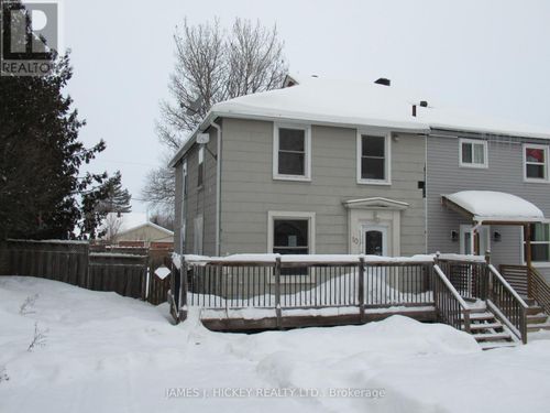 10 Iberville St, Deep River, ON, K0J1P0 | Card Image