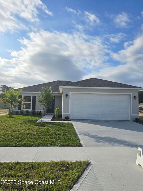 582 Richmond Cir Sw, Palm Bay, FL, 32908-5201 | Card Image
