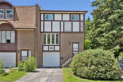 53-49 Cedarwoods Cres, Kitchener, ON, N2C2L1 | Card Image