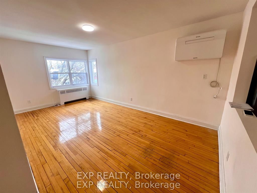 Residential Lease in Tunneys Pasture and Ottawa West 5