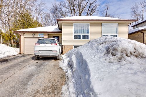 44 Bernick Dr, Barrie, ON, L4M2V5 | Card Image
