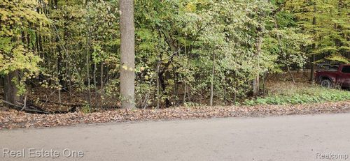 0000 Curtis Rd Curtis Rd, Oxford Charter Township, MI, 48367 | Card Image