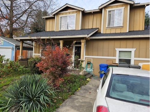 1739 Ne Dekum St, Portland, OR, 97211-4841 | Card Image