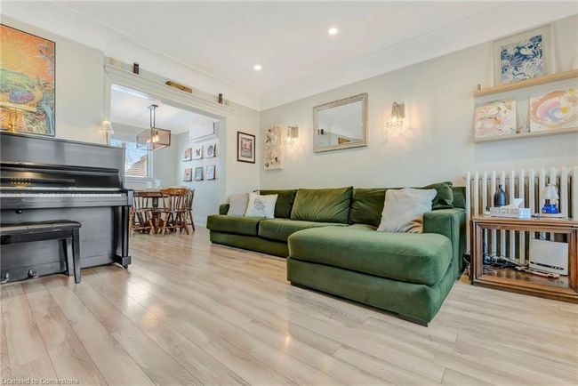 53 E 21 St St, House other with 2 bedrooms, 2 bathrooms and 1 parking in Hamilton ON | Image 11