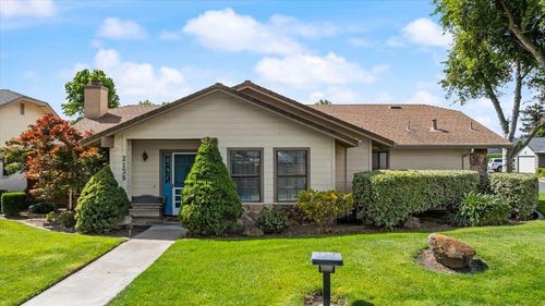 2136 Candy Cane Walk, Manteca, CA, 95336 | Card Image