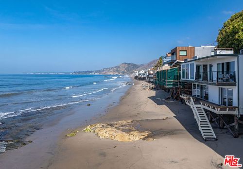 25006 Malibu Rd, Malibu, CA, 90265-4620 | Card Image