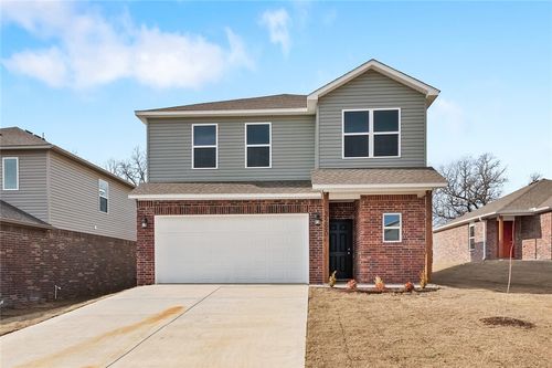3220 Red Tail Way, Farmington, AR, 72730-4031 | Card Image