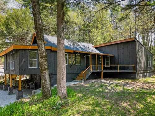 406 Clinton, Antrim, NH, 03440 | Card Image