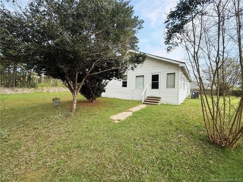 295 Ross Rd, Anacoco, LA, 71403-3322 | Card Image