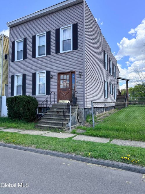 786 1st Ave, Troy, NY, 12182-2106 | Card Image