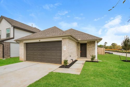 1241 Narrow Heights Dr, Conroe, TX, 77301-3357 | Card Image