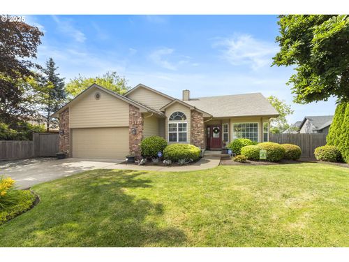 1537 W 13th Ave, Junction City, OR, 97448-1973 | Card Image