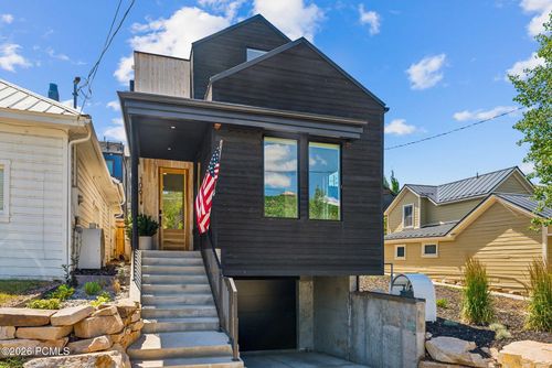 1061 Woodside Ave, Park City, UT, 84060-5152 | Card Image