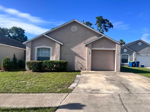 7234 Lawn Tennis Ln, Jacksonville, FL, 32277-9357 | Card Image