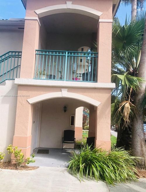 101-53-1261 Se 31st Ct, Homestead, FL, 33035-2368 | Card Image
