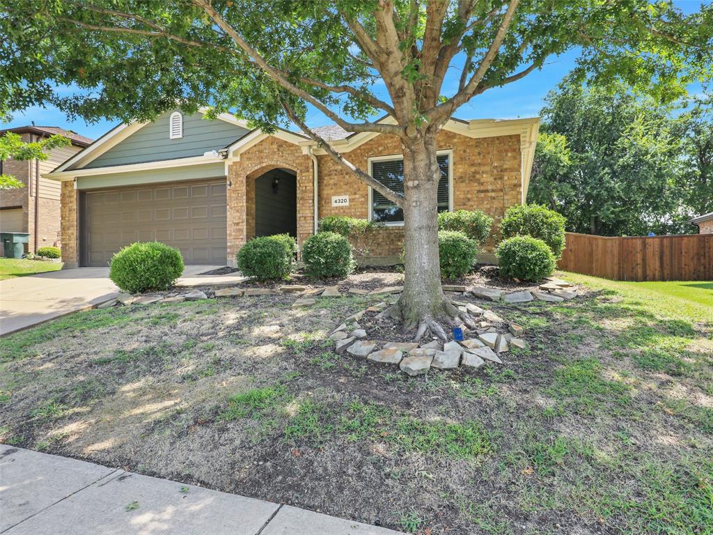 Raven Dr, Sherman, TX 75092