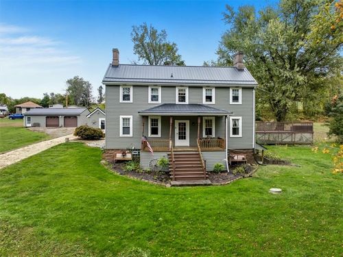 828 Parker Rd, Burgettstown, PA, 15021-2409 | Card Image