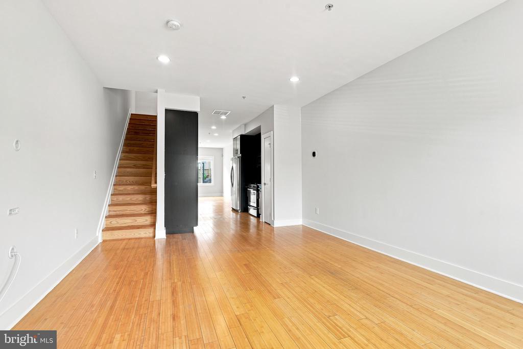 Residential in PHILADELPHIA 3