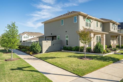 1346 Roundup Way, Argyle, TX, 76226-3692 | Card Image