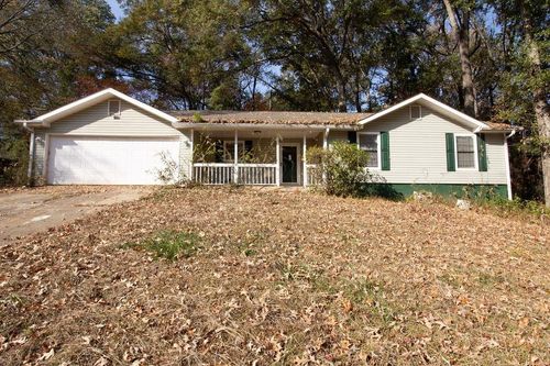 126 Wildwood Rd, Stockbridge, GA, 30281-2633 | Card Image