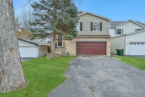 23697 N Cottage Road, Lake Zurich, IL, 60047 | Card Image