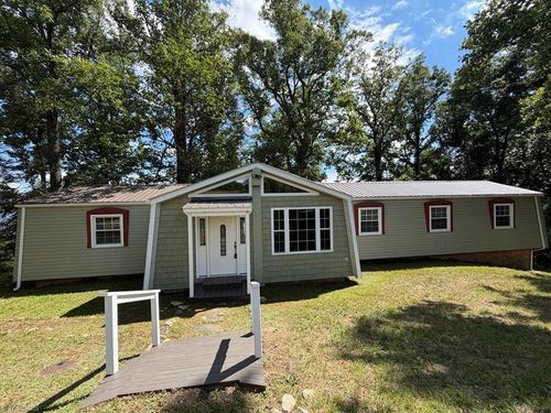 794 Rhododendrum Rd, Hillsville, VA, 24343-5265 | Card Image
