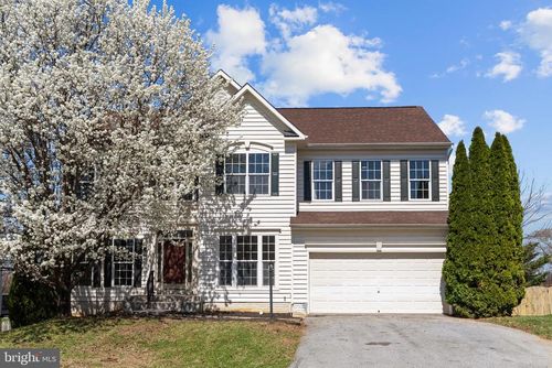 75 Killian Ln, CHARLES TOWN, WV, 25414-4889 | Card Image
