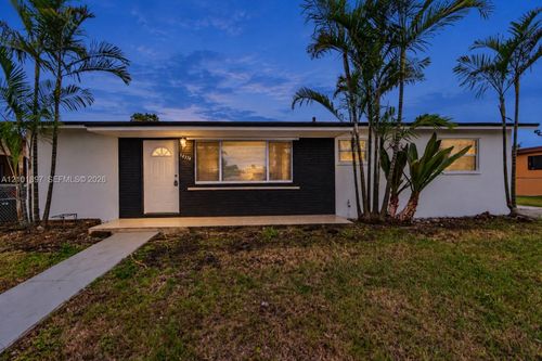 14374 Sw 297th Ter, Homestead, FL, 33033-3934 | Card Image