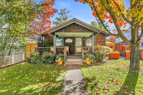 134 N 2nd St, Ashland, OR, 97520-1935 | Card Image