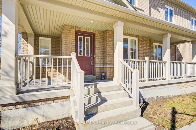 17 Mcginty Ave, House other with 4 bedrooms, 4 bathrooms and 4 parking in Ajax ON | Image 6